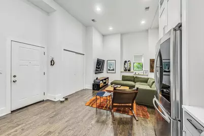 [Address not provided], Chicago, IL 60647 - Photo 12