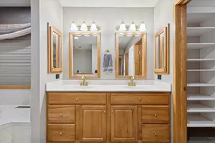 97 Highcrest Ct, Shannon, IL 61078 - Photo 40