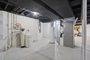 97 Highcrest Ct, Shannon, IL 61078 - Photo 48