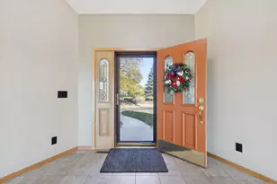 97 Highcrest Ct, Shannon, IL 61078 - Photo 10