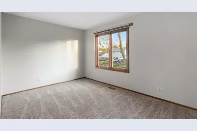 745 Edenwood Drive, Roselle, IL 60172 - Photo 24