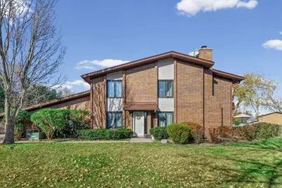 1131 Deerfield Place, Highland Park, IL 60035 - Photo 1