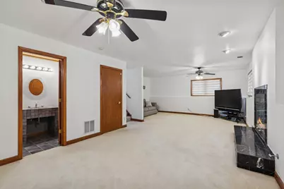 16113 Lake Villa Avenue, Tinley Park, IL 60477 - Photo 14