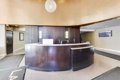 3930 N Pine Grove Avenue #2912, Chicago, IL 60613 - Photo 8