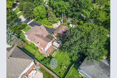 245 Middaugh Road, Clarendon Hills, IL 60514 - Photo 4