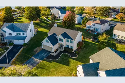 2108 Brookshire Estates Court, Plainfield, IL 60586 - Photo 2