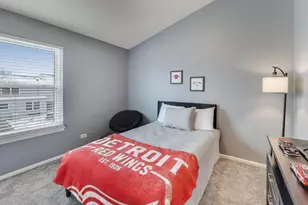 6257 Eagle Ridge Dr, Gurnee, IL 60031 - Photo 12