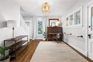 105 S Wright St, Naperville, IL 60540 - Photo 10