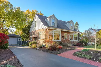 [Address not provided], Downers Grove, IL 60515 - Photo 2