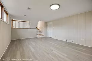 320 Elmwood Dr, Naperville, IL 60540 - Photo 14