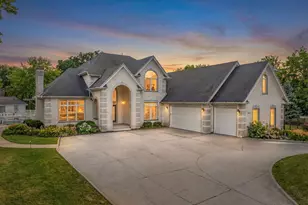 1 Bell Oak Ln, Lemont, IL 60439 - Photo 2