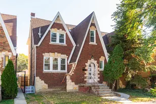 1809 Euclid Ave, Berwyn, IL 60402 - Photo 2