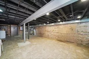 2663 W Maypole Ave, Chicago, IL 60612 - Photo 20