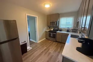 362 Marion Ct, Wheeling, IL 60090 - Photo 8