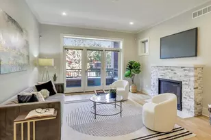 4135 N Kenmore Ave, Chicago, IL 60613 - Photo 2