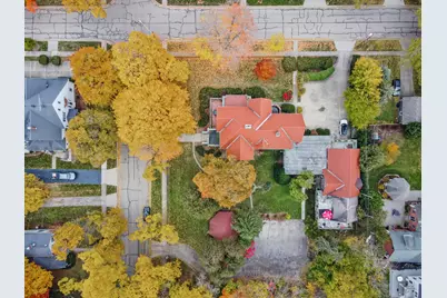 305 Oregon Avenue, West Dundee, IL 60118 - Photo 10