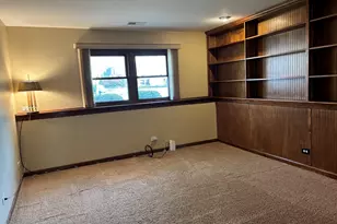 4950 Tarrington Dr, Hoffman Estates, IL 60010 - Photo 34