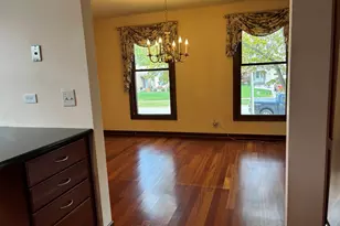 4950 Tarrington Dr, Hoffman Estates, IL 60010 - Photo 8