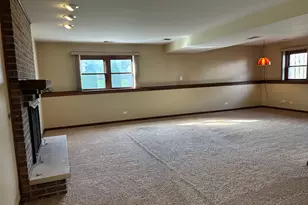 4950 Tarrington Dr, Hoffman Estates, IL 60010 - Photo 28