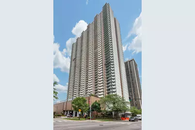 6033 N Sheridan Road #18K, Chicago, IL 60660 - Photo 1