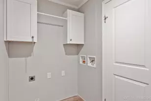 310 Apollo Ct, Round Lake, IL 60073 - Photo 22