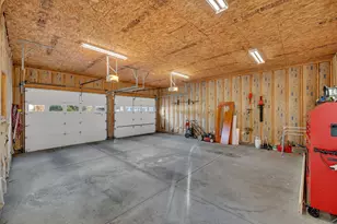 405 W Bluff St, Streator, IL 61364 - Photo 26