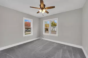 405 W Bluff St, Streator, IL 61364 - Photo 18