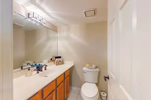 1065 N Jamey Ln, Addison, IL 60101 - Photo 8