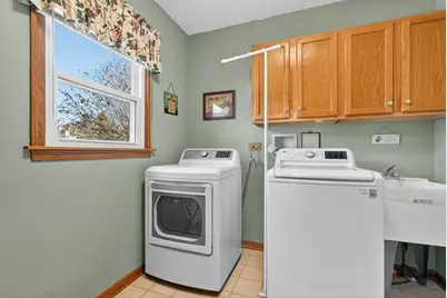 3610 Lakeview Drive, Algonquin, IL 60102 - Photo 20