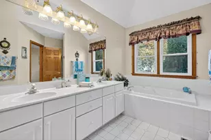 3610 Lakeview Dr, Algonquin, IL 60102 - Photo 16