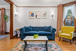 3905 N Seeley Ave, Chicago, IL 60618 - Photo 4