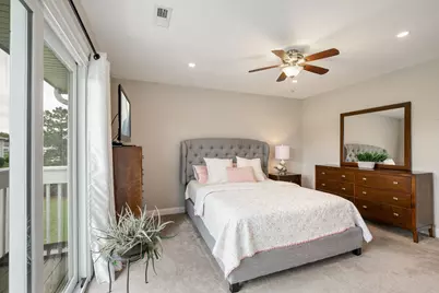 17438 W Walnut Lane, Gurnee, IL 60031 - Photo 8