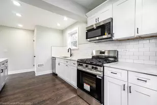 4247 Anna Ave, Lyons, IL 60534 - Photo 18