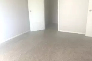 1102 Westover Ln, Schaumburg, IL 60193 - Photo 6