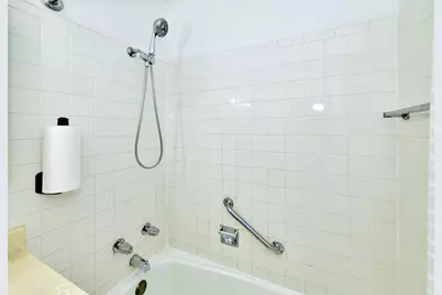 8541 Lotus Avenue #712, Skokie, IL 60077 - Photo 18