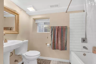 2212 W Iowa Street #G, Chicago, IL 60622 - Photo 8