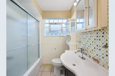 10737 S Emerald Avenue, Chicago, IL 60628 - Photo 12