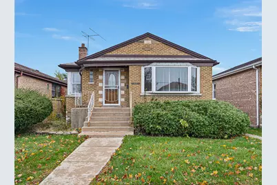 10737 S Emerald Avenue, Chicago, IL 60628 - Photo 1