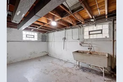 10737 S Emerald Avenue, Chicago, IL 60628 - Photo 14