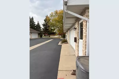 10831 Mississippi Court, Orland Park, IL 60467 - Photo 4