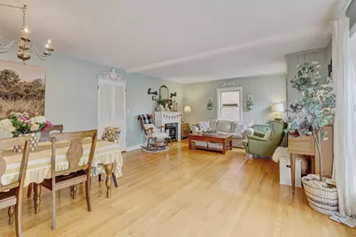 832 Sylviawood Avenue, Park Ridge, IL 60068 - Photo 2