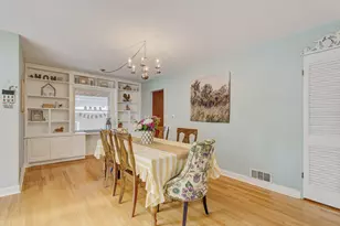 832 Sylviawood Ave, Park Ridge, IL 60068 - Photo 6