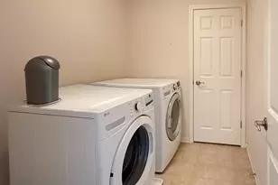 445 E Becker Pl, Sycamore, IL 60178 - Photo 26