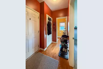 445 E Becker Place, Sycamore, IL 60178 - Photo 12