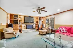 19738 W Martin Dr, Mundelein, IL 60060 - Photo 6