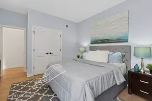 847 W Ainslie St, Chicago, IL 60640 - Photo 18