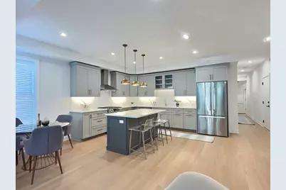 847 W Ainslie Street #2W, Chicago, IL 60640 - Photo 2