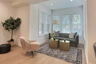 847 W Ainslie St, Chicago, IL 60640 - Photo 4