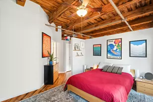 225 W Huron St, Chicago, IL 60610 - Photo 14