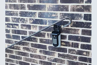 1035 W Elmwood Lane, Bartlett, IL 60103 - Photo 42